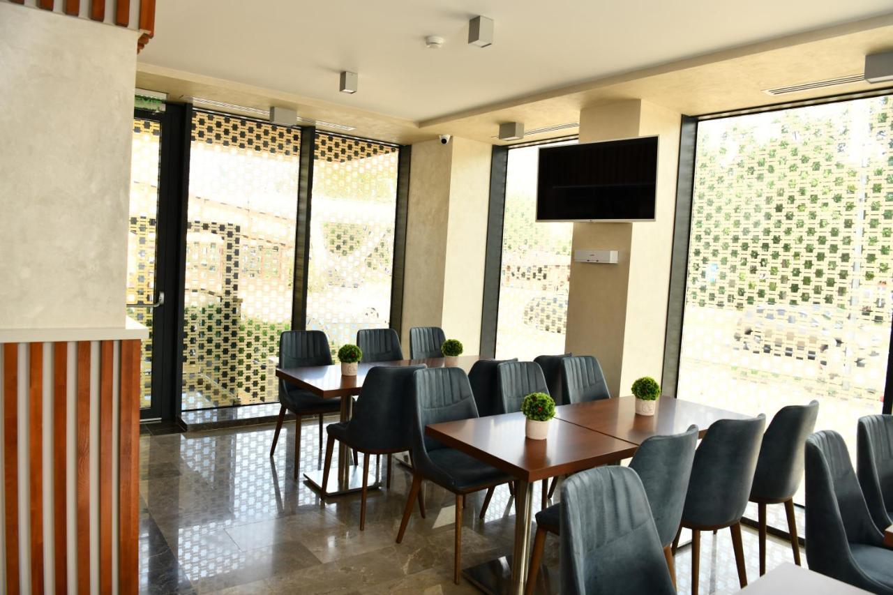 Quartz Boutique Hotel Мамая Екстериор снимка