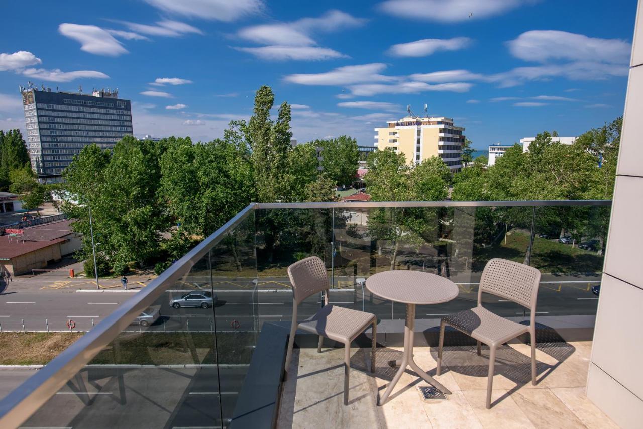 Quartz Boutique Hotel Мамая Екстериор снимка